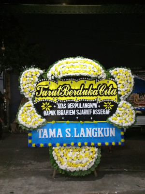 Papan Bunga Duka di Sipispis
